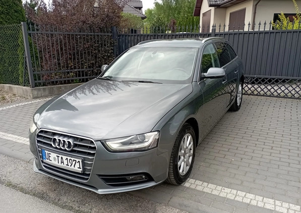 Audi A4 cena 43800 przebieg: 228000, rok produkcji 2014 z Słomniki małe 466